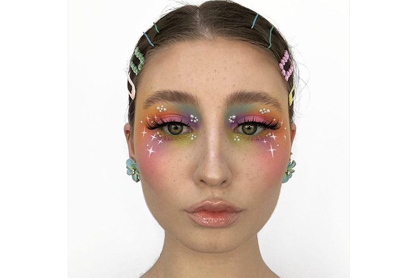 Des perles sur le visage