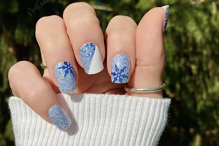 ONGLES FLOCONS