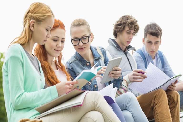 L'AIDE POUR L'EMBAUCHE DES APPRENTIS RASSURE LES EMPLOYEURS