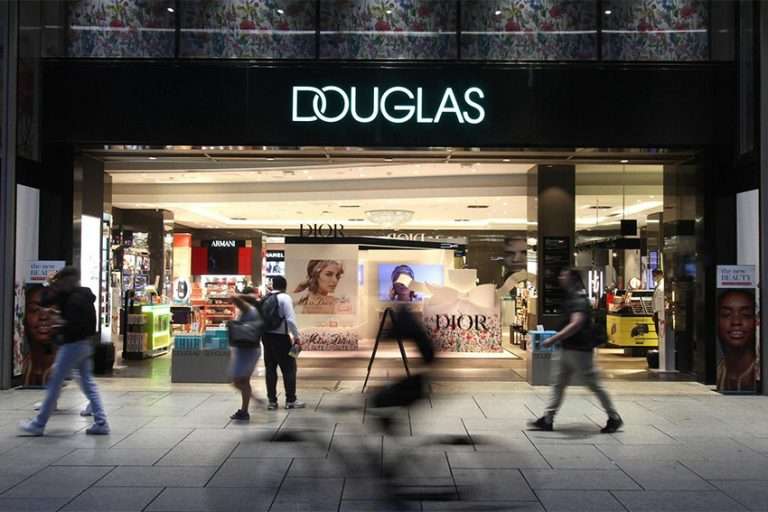 DOUGLAS RACHETE UNE PHARMACIE EN LIGNE NEERLANDAISE