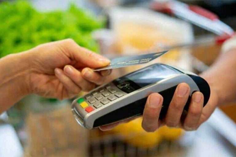 MÉFIEZ-VOUS DES ARNAQUES AU TEMINAL DE PAIEMENT