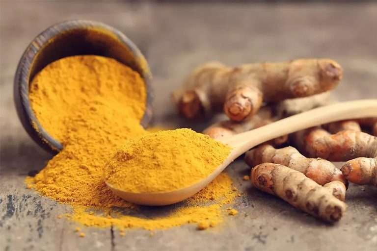 Le curcuma peut présenter des dangers pour la santé