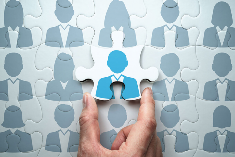 LES COMEMRCES DE PROXIMITÉ CONTINUENT À RECRUTER