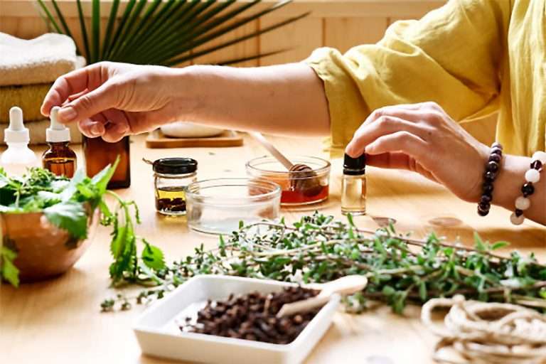 Le syndicat des professionnels de la naturopathic demande une réglementation urgente de la profession