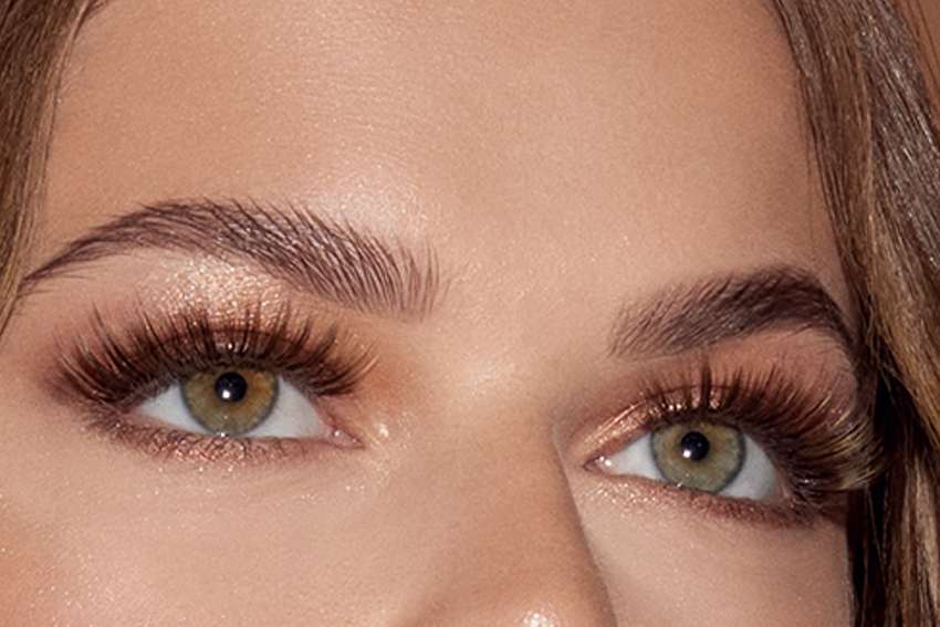 FAUX CILS