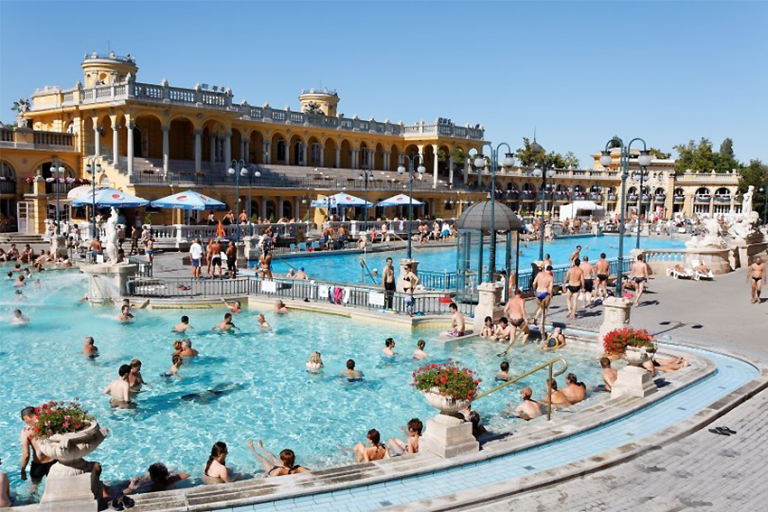 Budapest les bains szcenyi