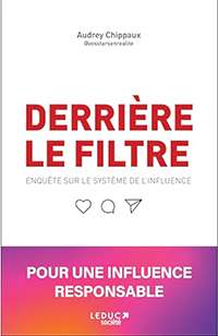derrière le filtre