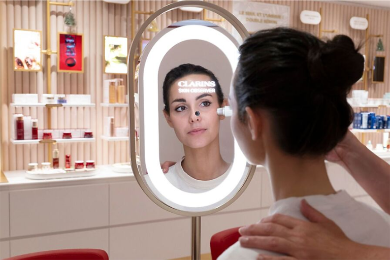 CLARINS