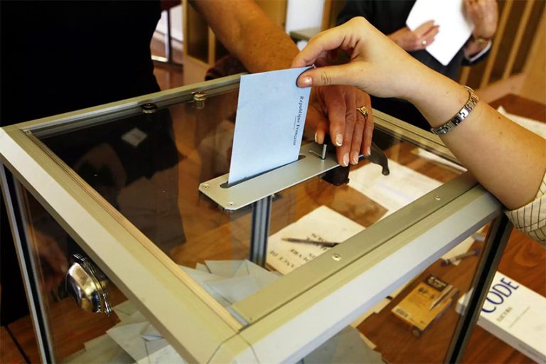 Elections mucilages et tape
